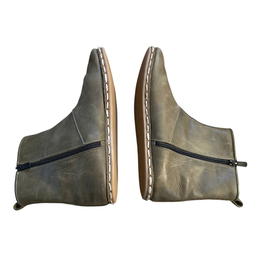 Women 10.5 Atlantis Handmade Turkey Olive Green Leather Barefoot Boot Zip Ankle - Picture 6 of 9